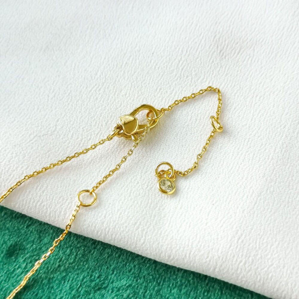 KATE SPADE Heritage Spade Gold White Pendant Necklace NEW - Picture 3 of 3